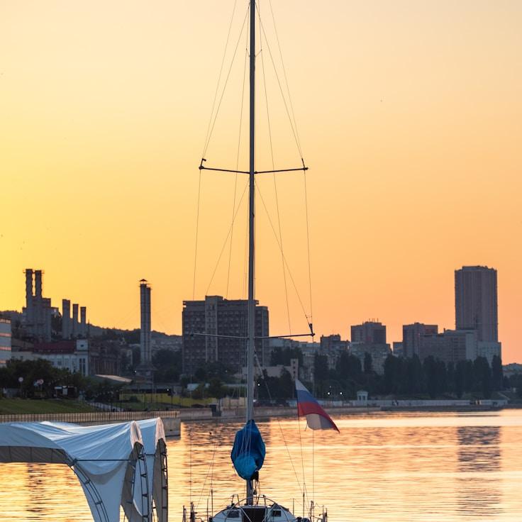 Yacht lifestyle moment